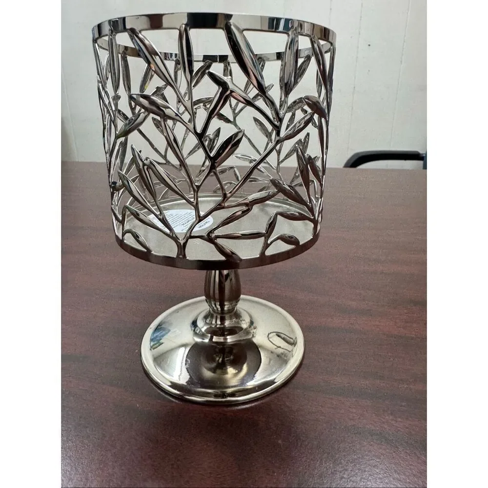 Bath & Body Works Vine Leaf Silver Pedestal 3 Wick Candle Holder